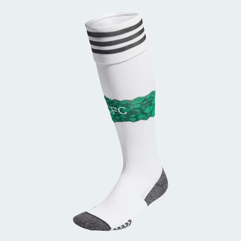 Real Madrid home socks - men's