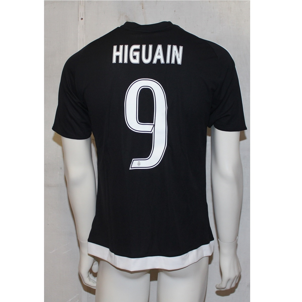 Higuain 9