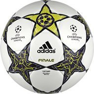 Finale 12 Capitano Champions League replica ball 2012/13